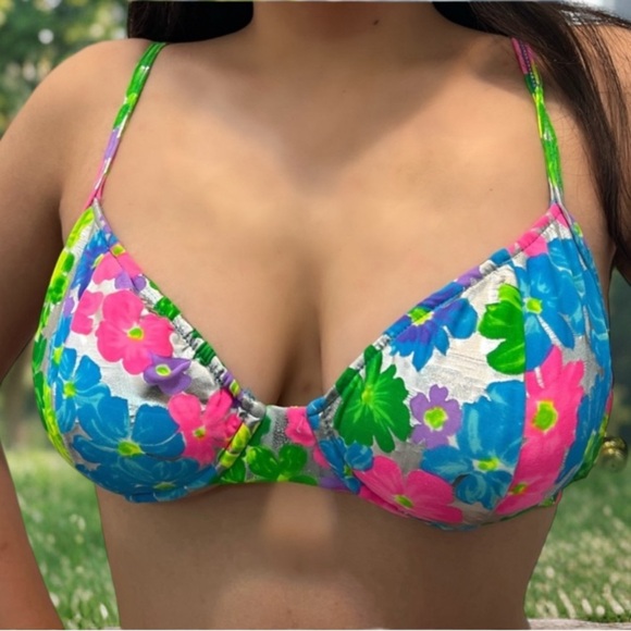 Vintgae studio la Blanca neon foil bikini top. - Picture 1 of 8